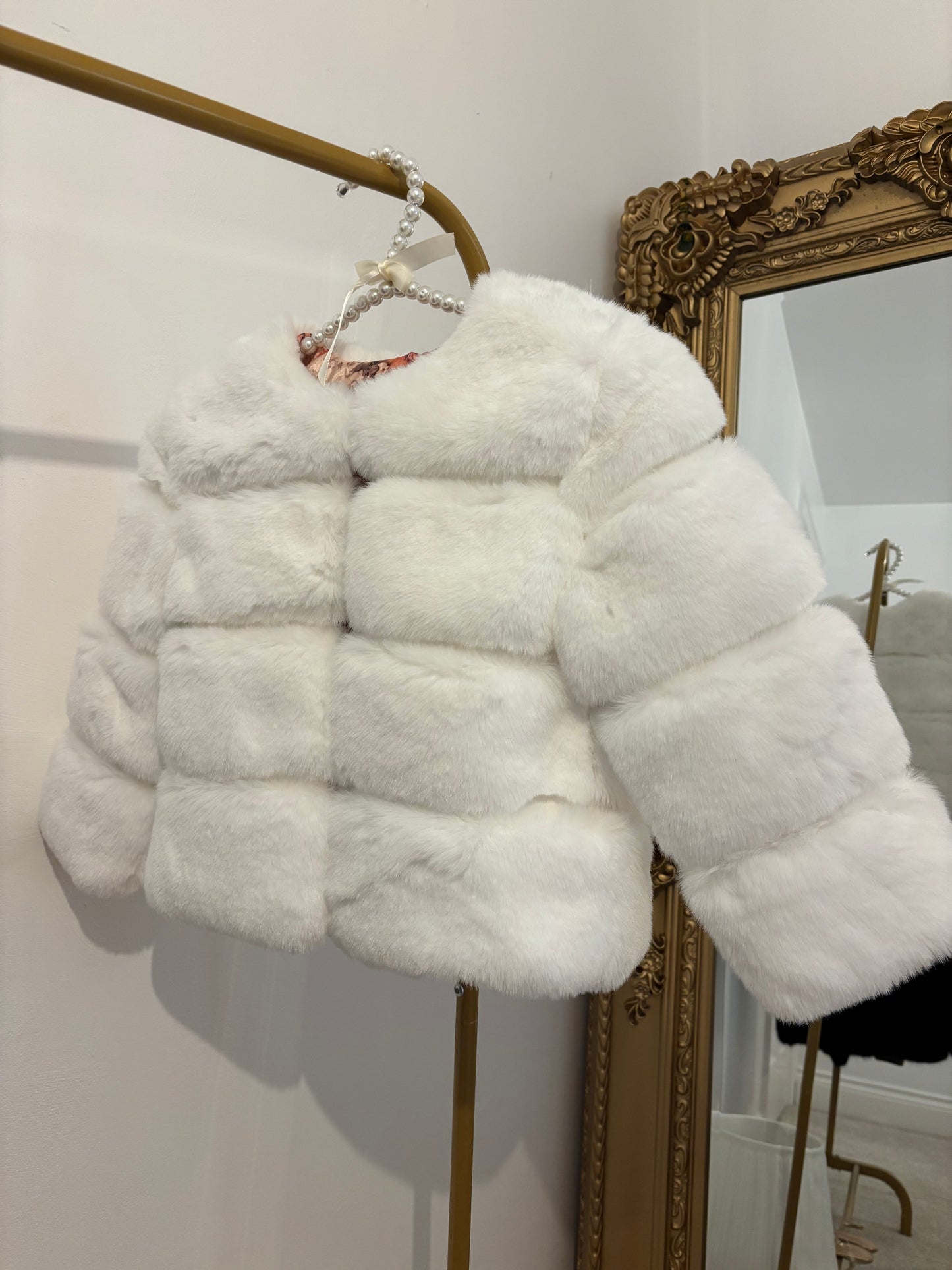 Children’s Faux Fur - White