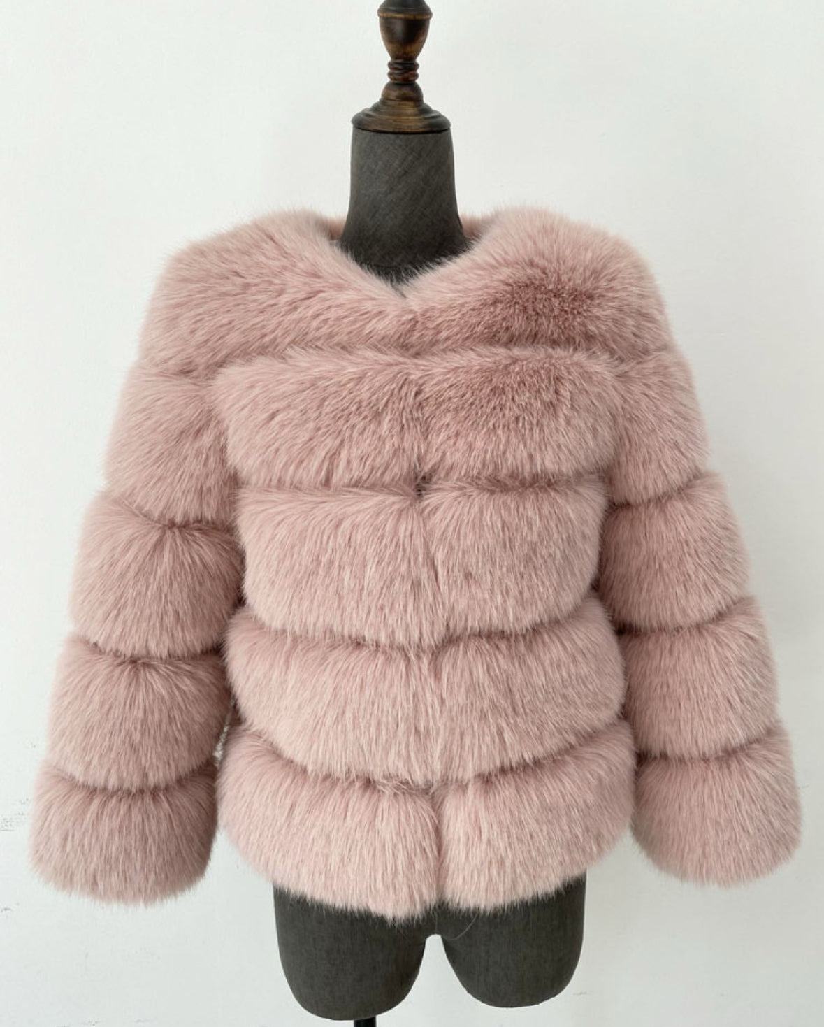 Luxury Cropped 5 Ring Faux Fur- Lotus Pink