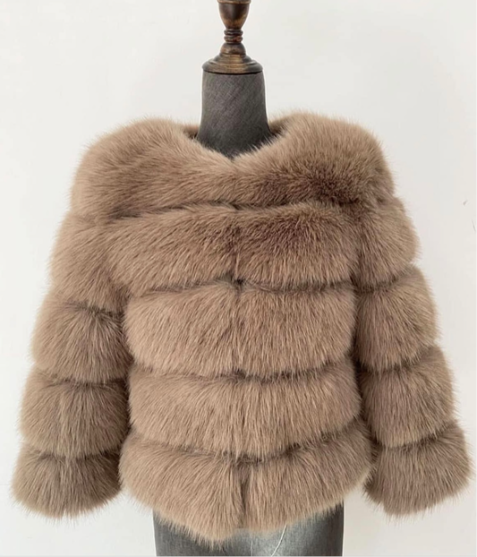 Luxury Cropped 5 Ring Faux Fur- Coffee