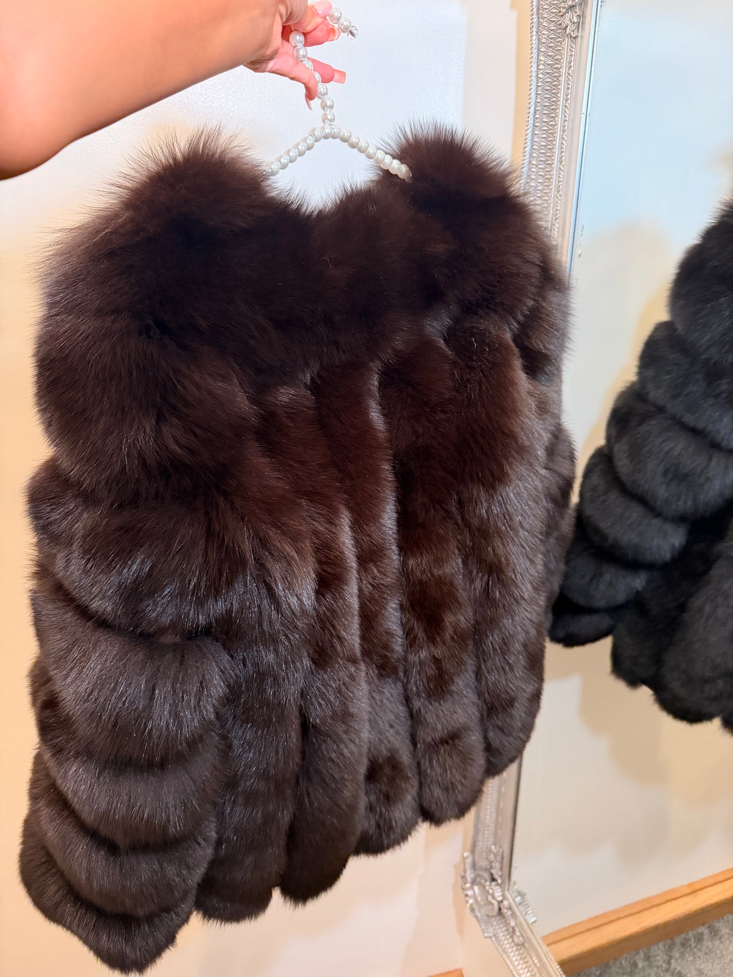 Luxury Long ‘Sydney’ Fox Fur - Chocolate Brown